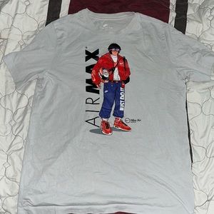 “Akita Themed” Nike T-Shirt